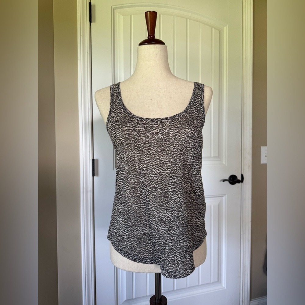 BASIC Women's XS Tank Top Grey Black Patterned‎ Racerback